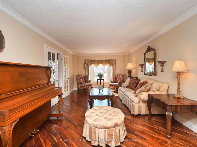 Additional image 6 of 2169 Mystic Crt