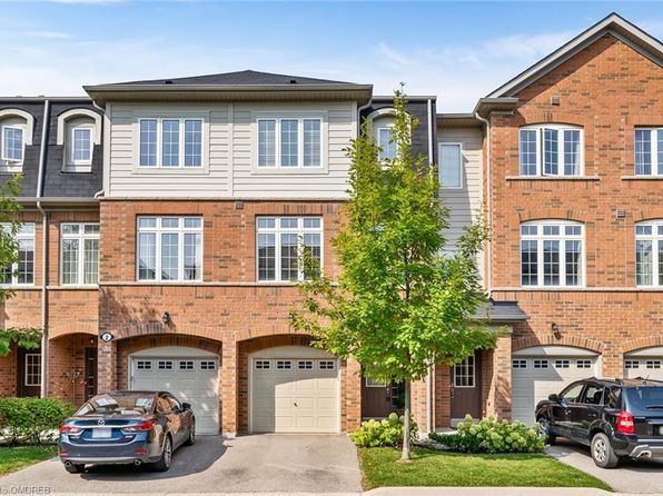 1121 Haig Blvd #3, Mississauga, ON L5E 2M6