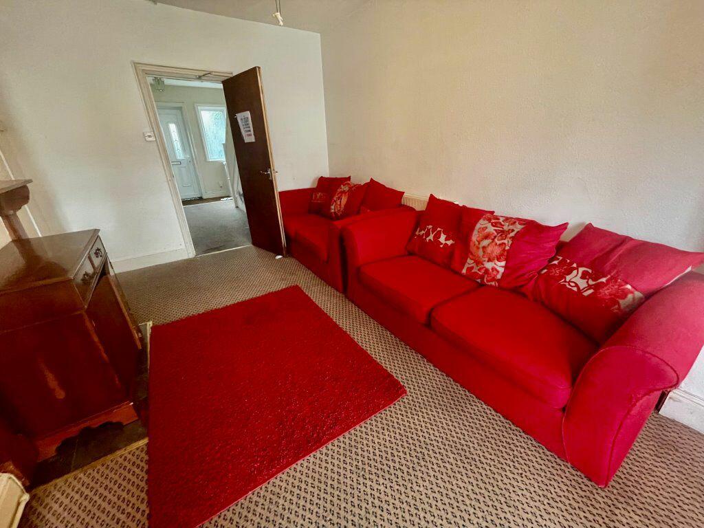 Additional image 5 of STUDENT FOUR DOUBLE BEDROOM, WINTON (P03205)