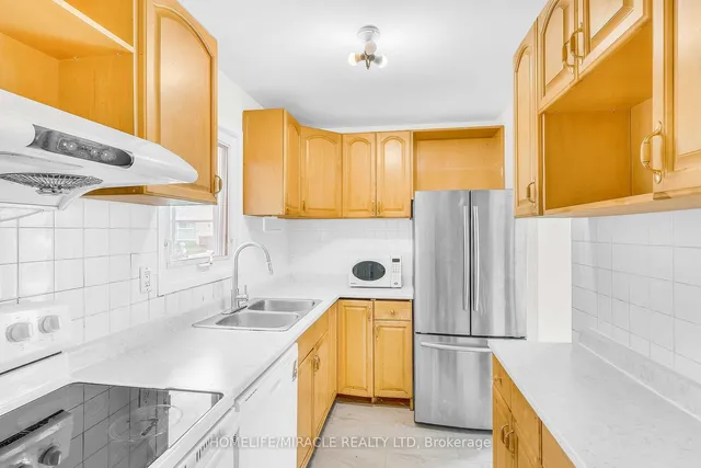 Additional image 16 of 14 Greenbush Crt