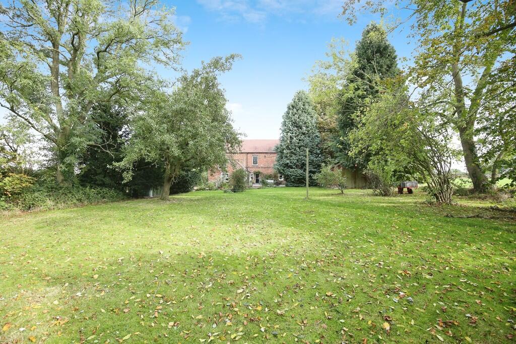 Additional image 33 of Robeys Lane, Tamworth