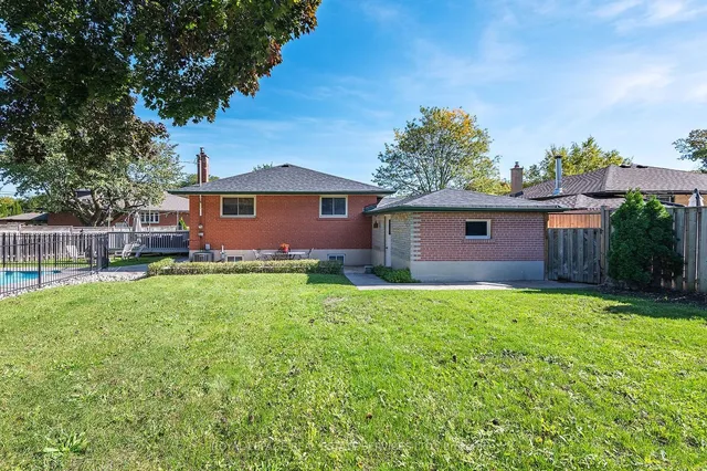 Additional image 38 of 28 Thelmere Pl