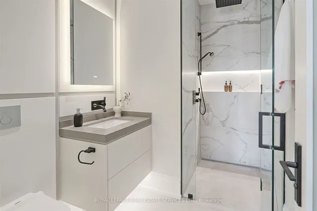 Additional image 38 of 600 Windermere Ave