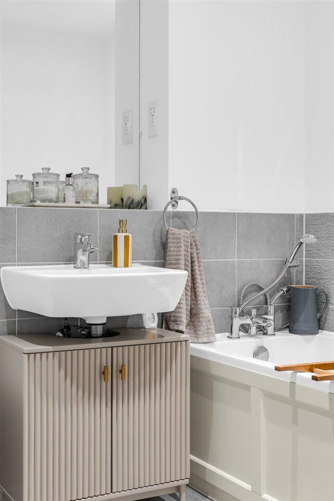 Additional image 22 of Tomlinson Court, Welwyn