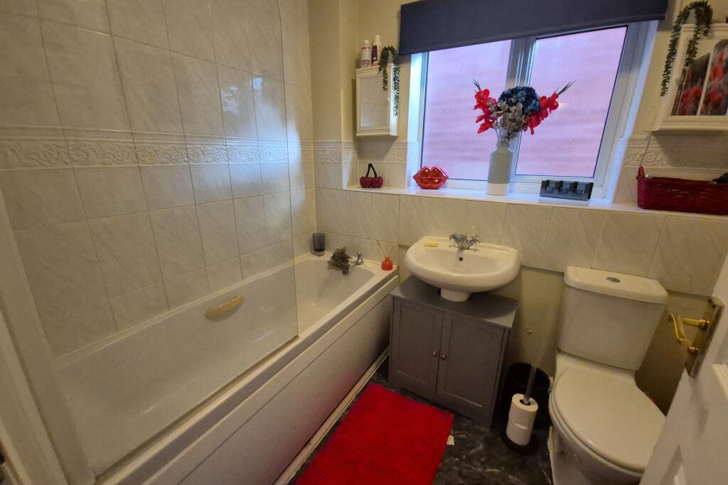 Additional image 21 of Uncle Bens Close, Oldbury, B69