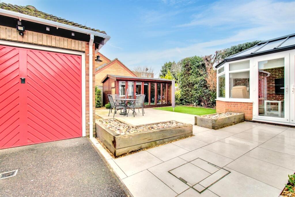 Additional image 25 of Glebeside Close, Worthing