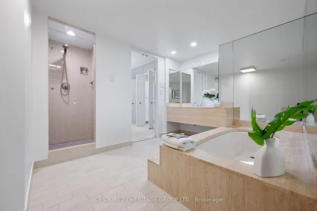 Additional image 16 of 2010 Islington Ave Unit 1006