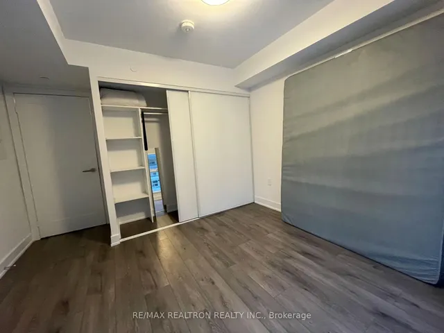 Additional image 9 of 585 Bloor St Unit 619