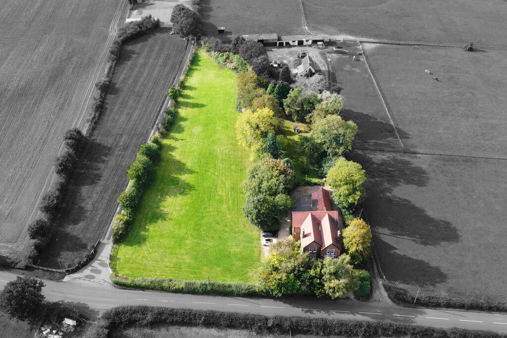 Additional image 39 of Robeys Lane, Tamworth