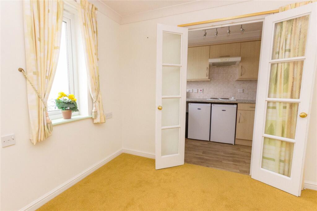 Additional image 4 of Beach Road, Weston-super-Mare, Somerset, BS23