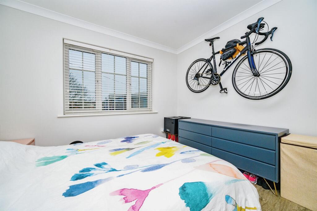 Additional image 12 of St. Albans Road East, HATFIELD