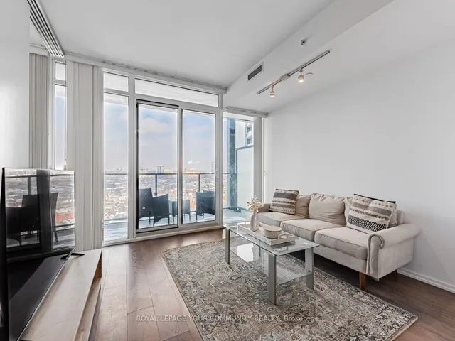 Additional image 5 of 125 Peter St Unit 1604