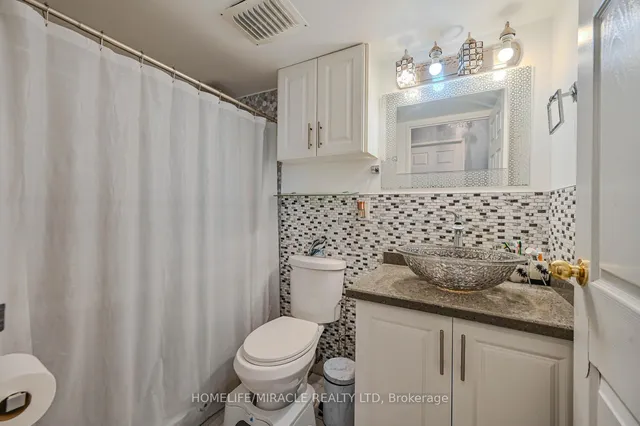 Additional image 33 of 5 Rowntree Rd Unit 511