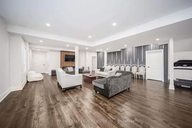 Additional image 39 of 72 BELLADONNA Circ