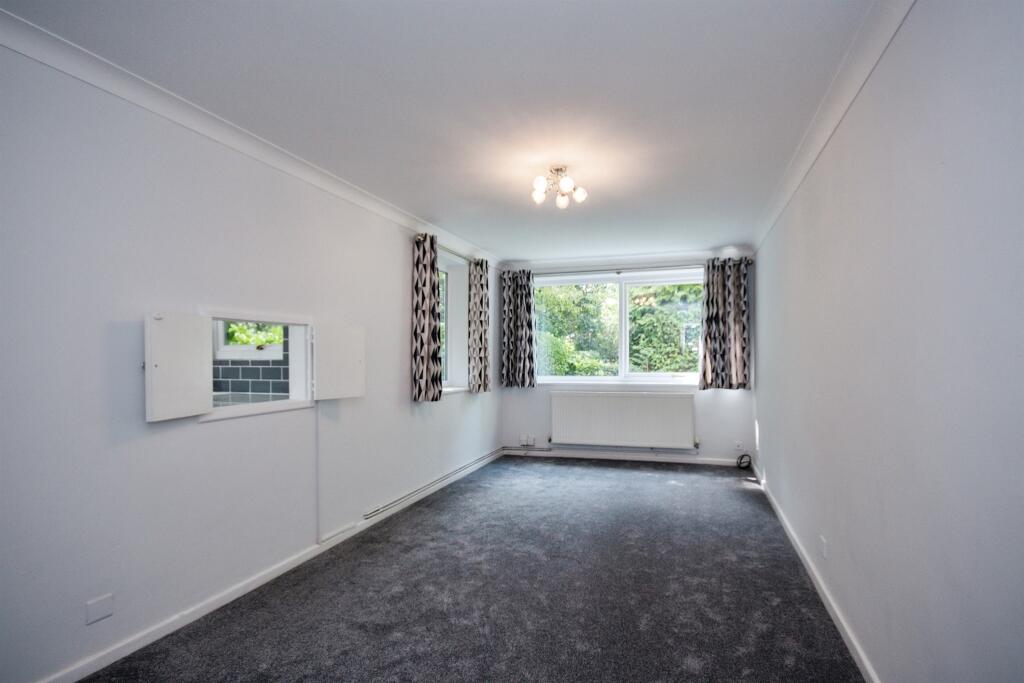 Additional image 4 of Richmond Park Road, Bournemouth