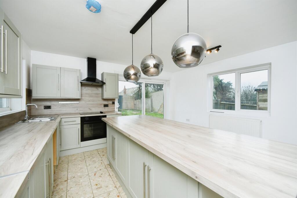 Additional image 19 of Piddinghoe Avenue, Peacehaven