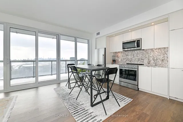 Additional image 7 of 30 Inn On The Park Dr Unit 1409