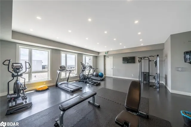 Additional image 10 of 650 Sauve Street St Unit 507