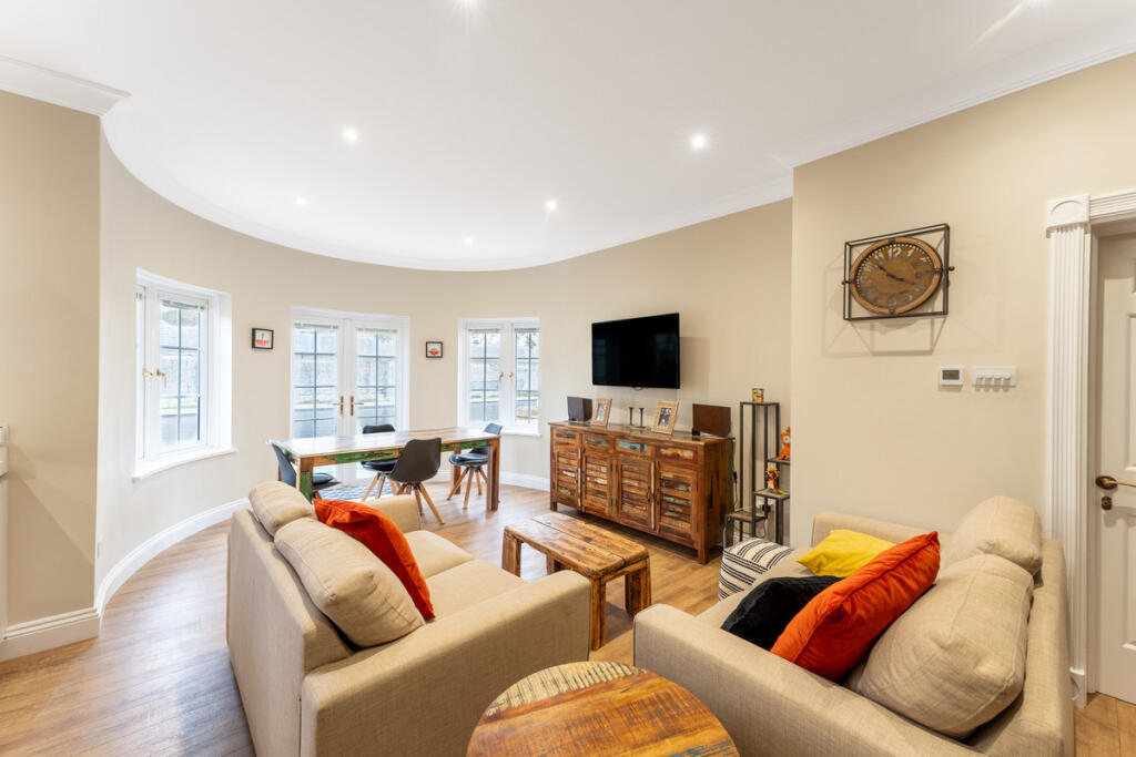 Additional image 4 of The Strand, Brighton, BN2