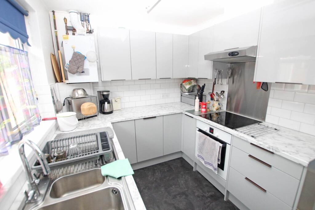 Additional image 5 of Twineham Road, Eastbourne, BN21 2TR