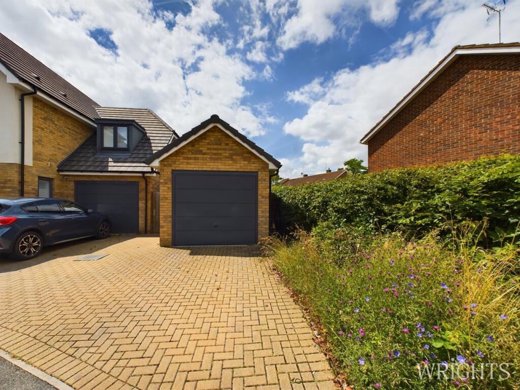 Additional image 25 of Queens Avenue, Welwyn Garden City, AL7