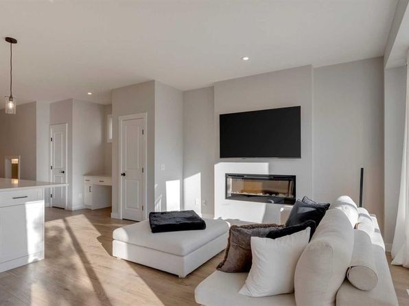 Additional image 3 of 20 W Rowley Ter NW, Calgary, AB T3L 0G6