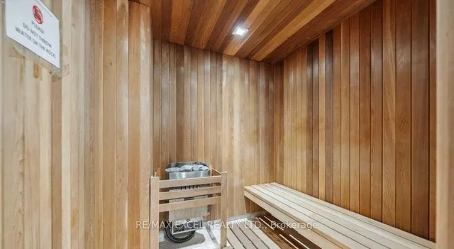 Additional image 9 of 15 Queens Quay Unit 2705