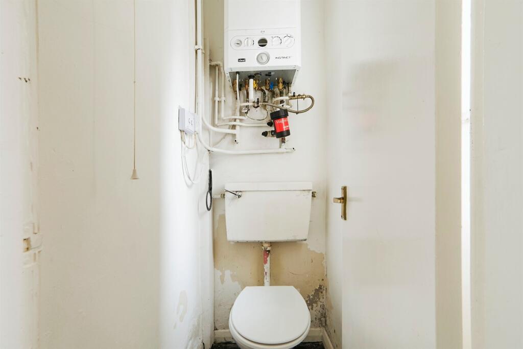 Additional image 8 of Malham Avenue, Bradford