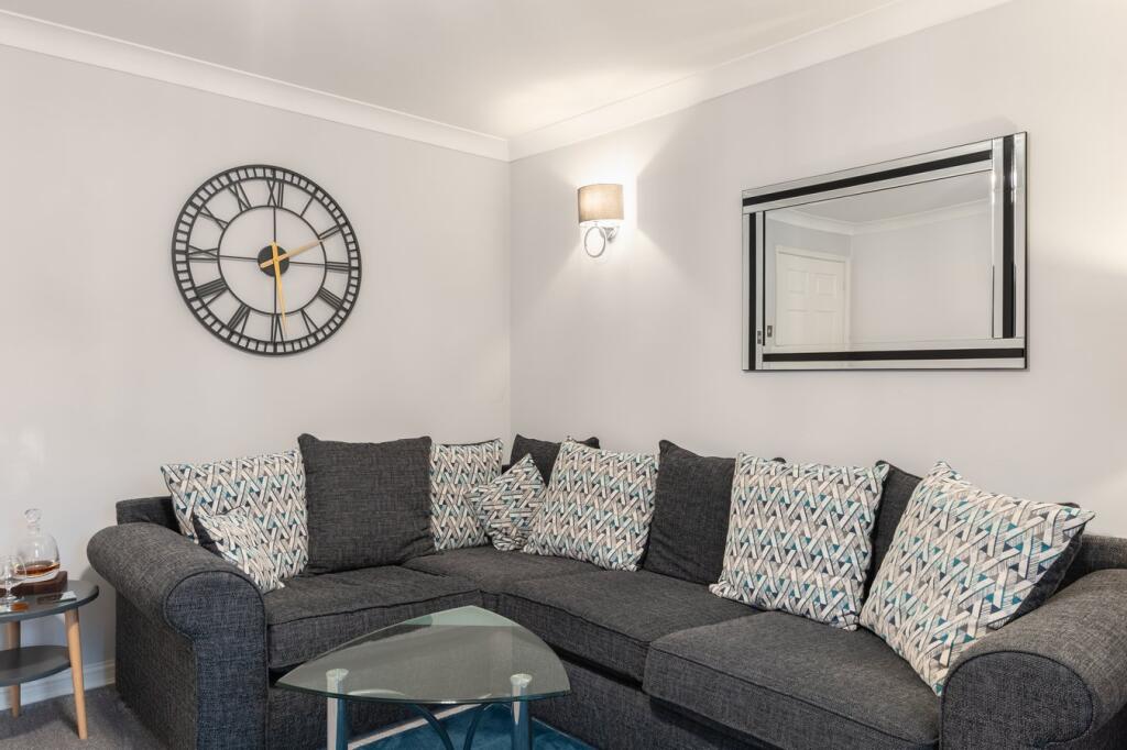 Additional image 8 of High Street, Henley-in-Arden, B95