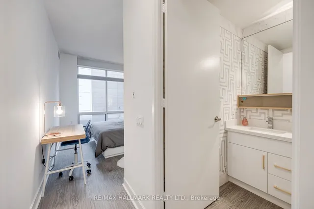 Additional image 13 of 85 Bloor St Unit 402