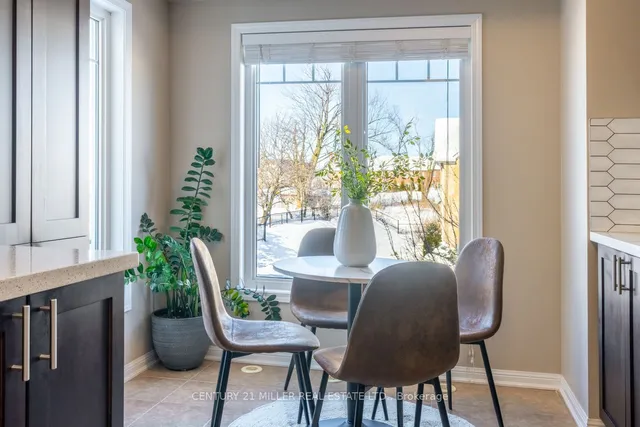 Additional image 10 of 894 Brassard Circ