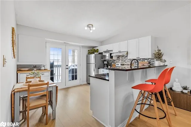 Additional image 18 of 4015 Kilmer Dr Unit 405