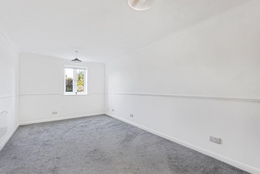 Additional image 13 of Walsingham Close, Hatfield, AL10