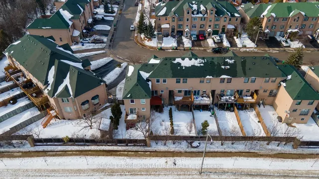 Additional image 21 of 26 Provincial Pl