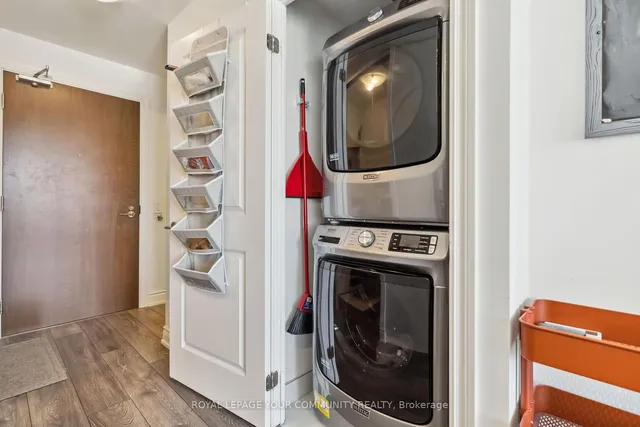 Additional image 23 of 1050 Main St Unit 324