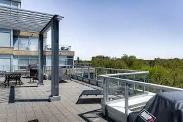 Additional image 10 of 701 Sheppard Ave Unit 231