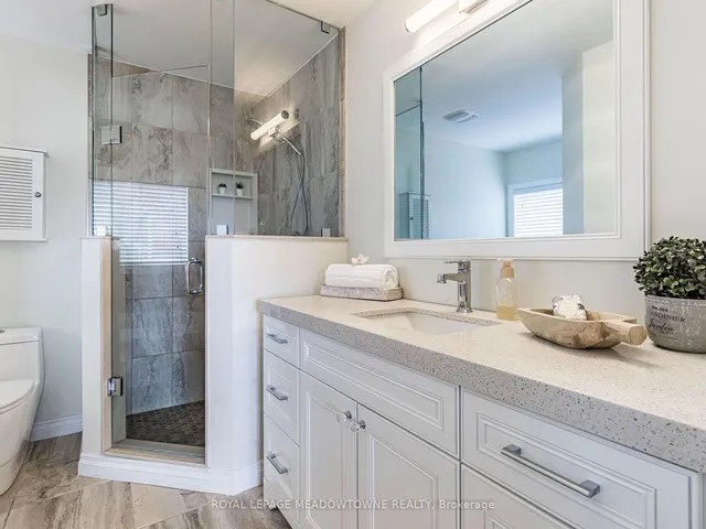 Additional image 24 of 51 Robertson Davies Dr