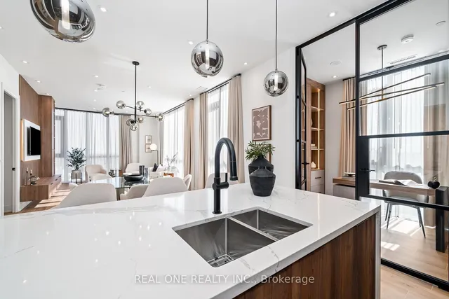 Additional image 10 of 509 Dundas St Unit 814