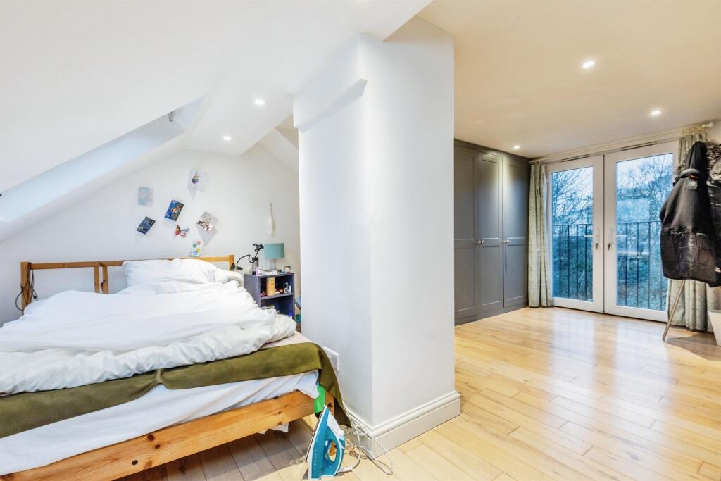Additional image 19 of Bishop Manor Road, Westbury-On-Trym, Bristol