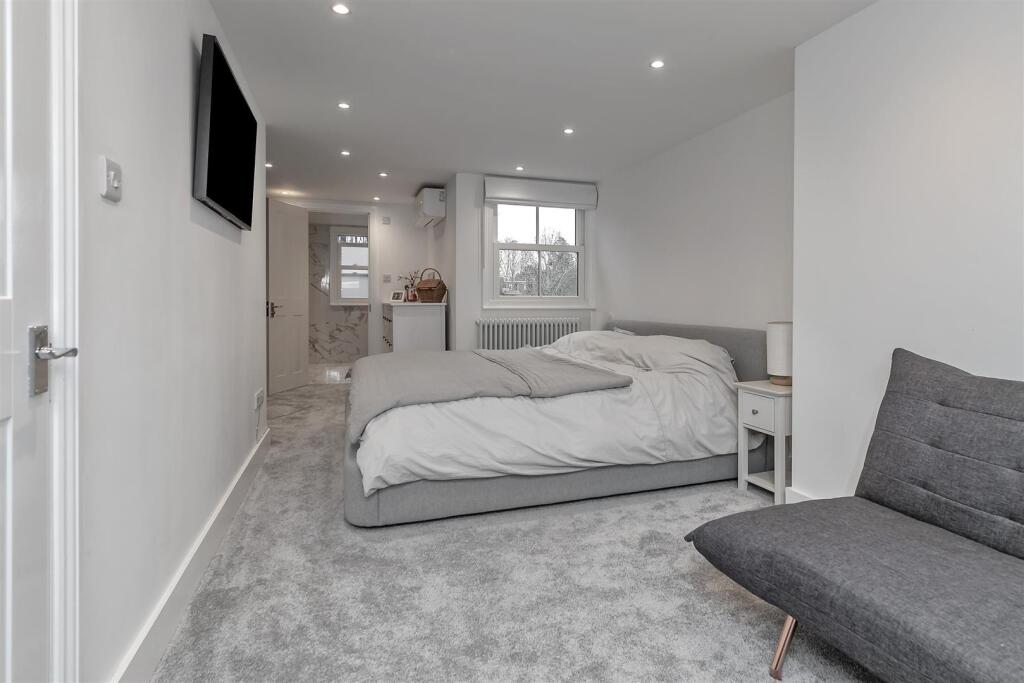 Additional image 5 of Castle Road, St. Albans