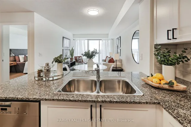 Additional image 7 of 1070 Sheppard Ave Unit 912