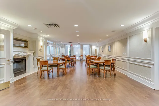 Additional image 39 of 25 Kingsbridge Garden Circ Unit 2810