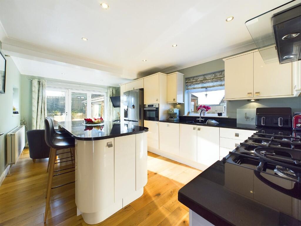 Additional image 10 of Brook Lane, Clayton, Bradford