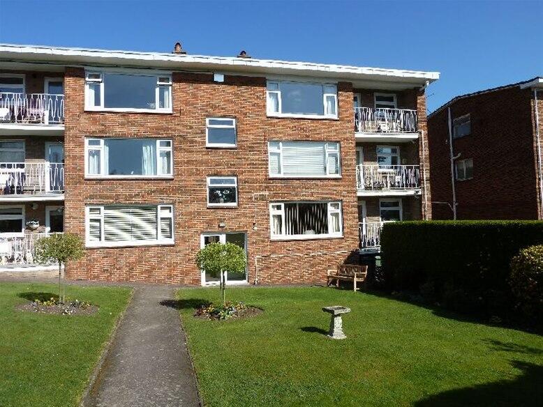 Rothamsted Avenue, Harpenden, AL5