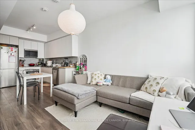 Additional image 15 of 2489 Taunton Rd Unit 1316