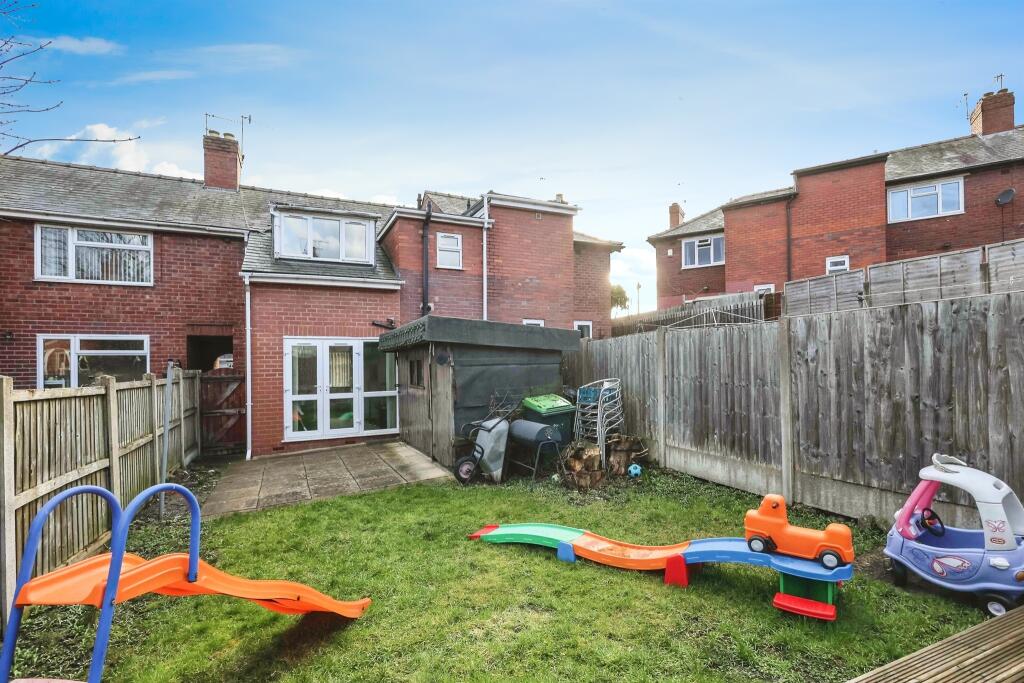 Additional image 17 of Woodfield Avenue, Cradley Heath