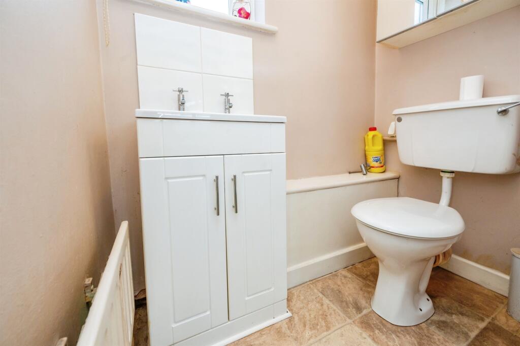 Additional image 12 of Cherry Tree Walk, Batchley, Redditch