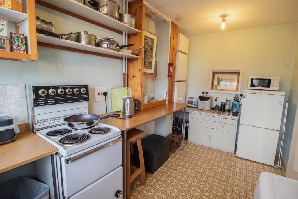 Additional image 14 of The Crouch, BN25