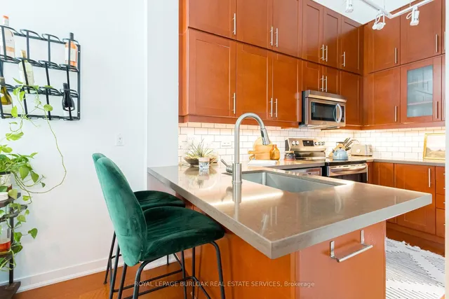 Additional image 14 of 2 Fieldway Rd Unit 105