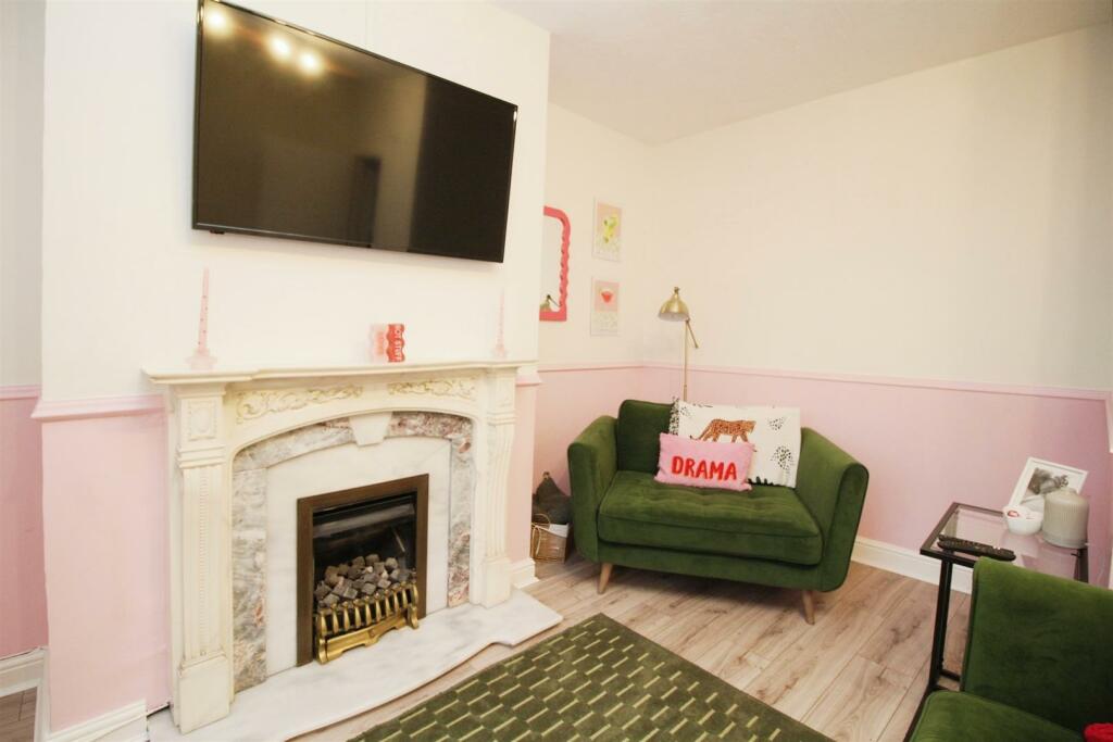 Additional image 10 of Green Place, Bradford, BD2 3AB